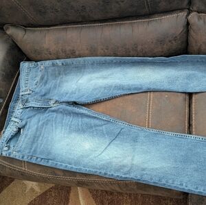 Men's Levi's size 34/32